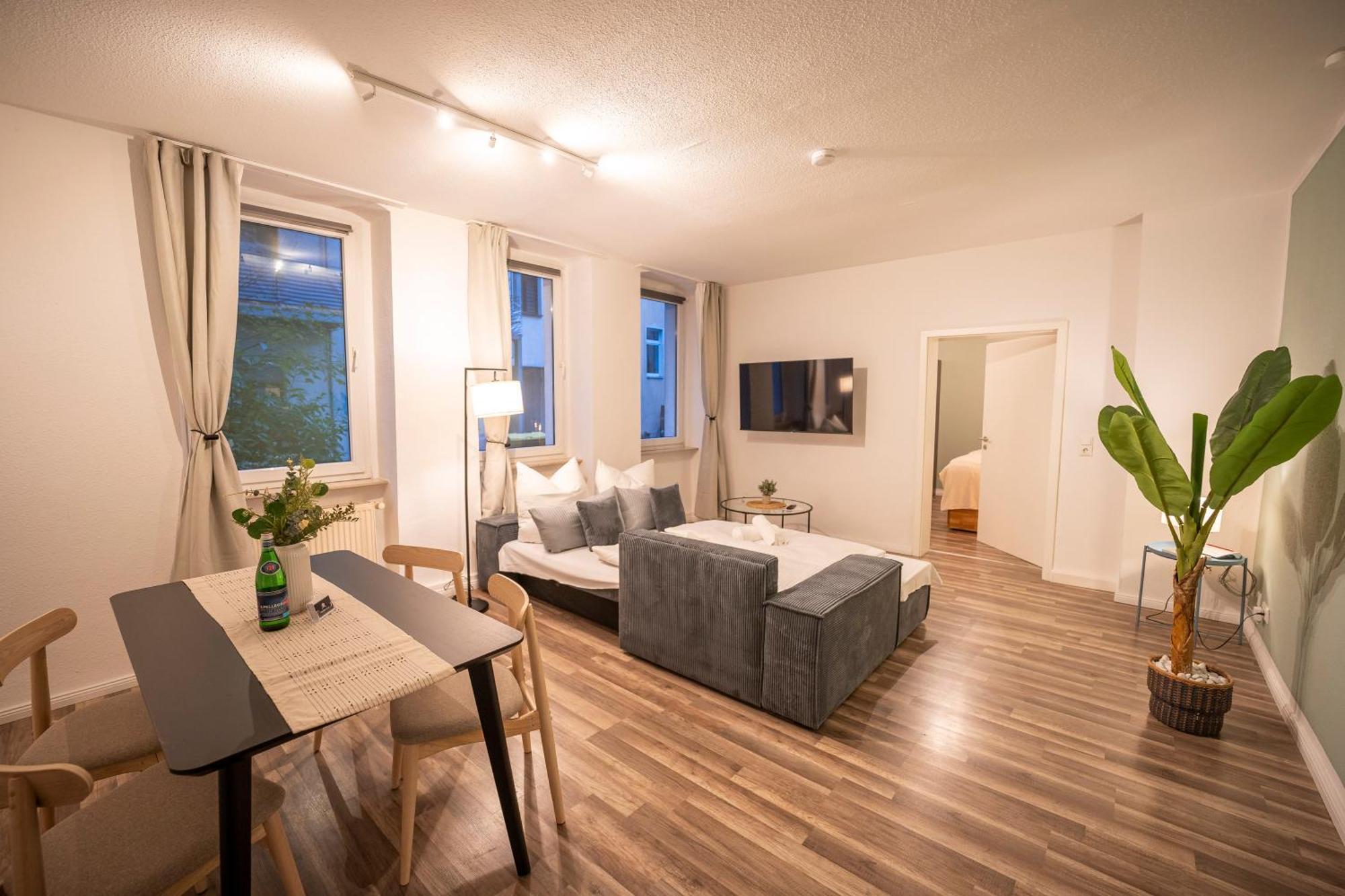 Apartment Rr - Spacious - - Parking *